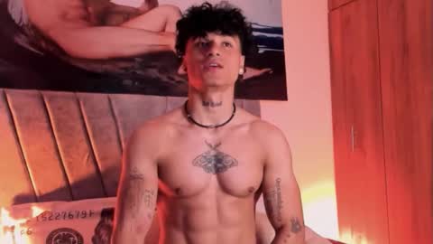 Thomas 3  JUST STAY AND BE MY LAST LOVE online show from October 20, 2025, 11:27 pm