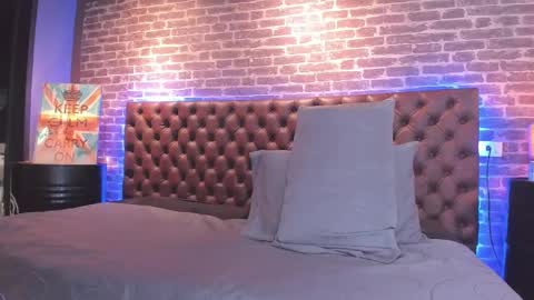 Snapshot of thomas_may4rs chatting on February 21, 2025, 3:32 pm ---Thomas--- online show from February 21, 2025, 3:32 pm