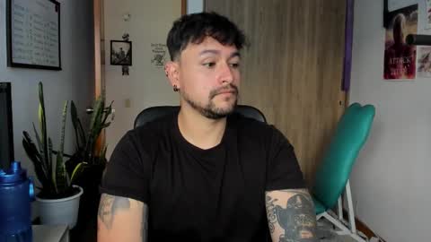 Thomas online show from December 2, 2025, 5:41 pm