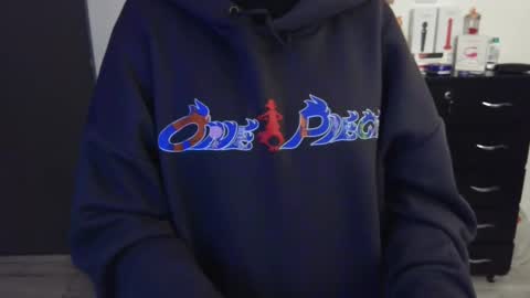 Snapshot of thomascooper_cams chatting on January 25, 2025, 12:27 am VALERIA online show from January 25, 2025, 12:27 am