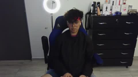 Snapshot of thomascooper_cams chatting on February 22, 2025, 12:49 am VALERIA online show from February 22, 2025, 12:49 am
