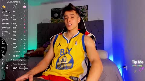 Thom Klein online show from January 11, 2025, 7:05 pm