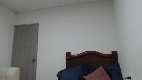 Snapshot of thonymaster chatting on November 2, 2025, 12:57 am thonyy online show from November 2, 2025, 12:57 am