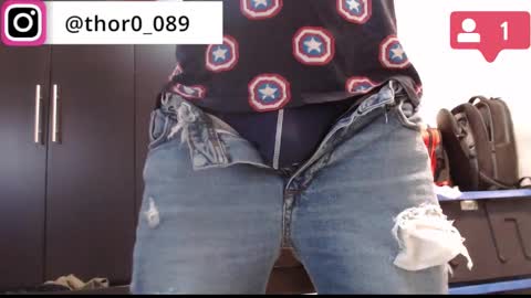 thor0200 online show from February 1, 2025, 3:41 am