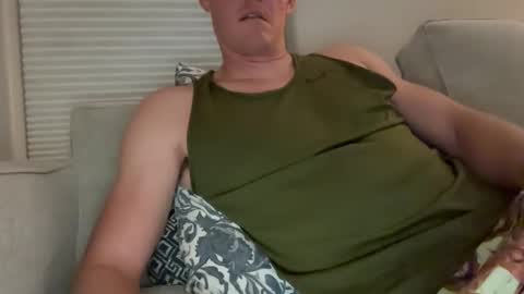 Throbbinhood online show from September 13, 2025, 6:13 am