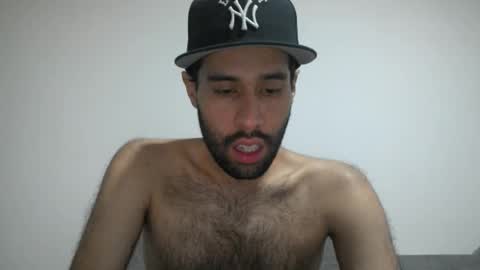 Snapshot of throwawayyourgun chatting on December 13, 2024, 6:59 pm Luka online show from December 13, 2024, 6:59 pm