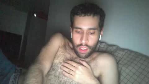 Snapshot of throwawayyourgun chatting on December 28, 2024, 2:33 am Luka online show from December 28, 2024, 2:33 am