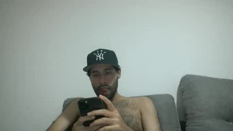 Snapshot of throwawayyourgun chatting on January 23, 2025, 6:14 pm Luka online show from January 23, 2025, 6:14 pm