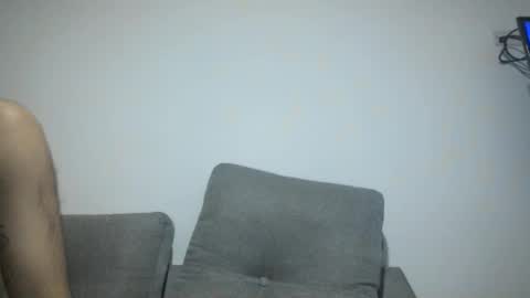 Snapshot of throwawayyourgun chatting on February 2, 2025, 6:20 pm Luka online show from February 2, 2025, 6:20 pm