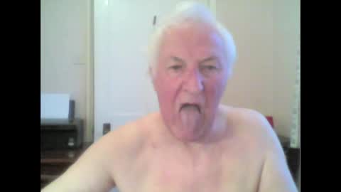 thruster99 online show from January 8, 2025, 8:27 am