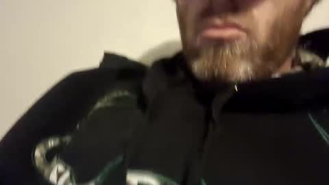 Snapshot of thuzi0n chatting on October 24, 2025, 1:29 pm thuzi0n online show from October 24, 2025, 1:29 pm