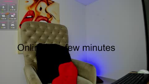 Snapshot of tiago_hannah chatting on November 15, 2025, 9:17 am carolina online show from November 15, 2025, 9:17 am