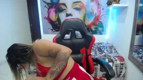 tiana_breeze online show from September 25, 2025, 2:37 am