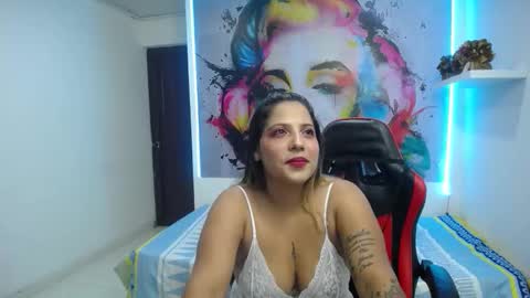 tiana_breeze online show from October 13, 2025, 12:32 am
