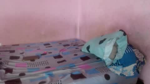 Snapshot of tianiiss_sweet chatting on September 17, 2025, 5:25 pm Tiana online show from September 17, 2025, 5:25 pm