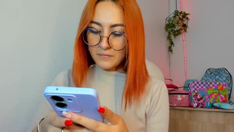 Tiarha online show from December 11, 2024, 5:21 am