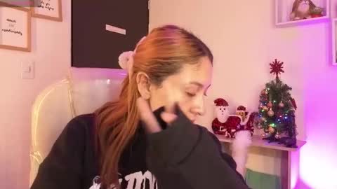 Tiarha online show from December 5, 2025, 3:48 am