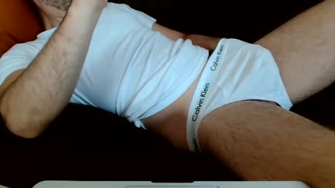 Snapshot of tiburonbeach39 chatting on December 2, 2024, 1:02 pm Tiburonbeach online show from December 2, 2024, 1:02 pm