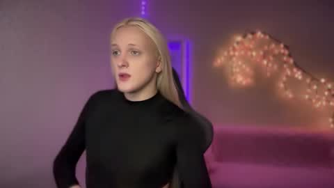 Amira online show from October 30, 2025, 10:27 am