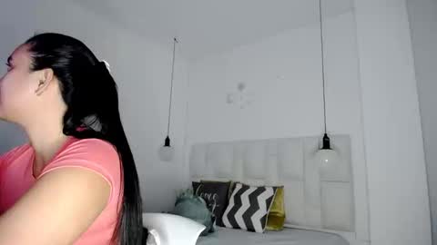 tiffany online show from September 8, 2025, 8:08 pm