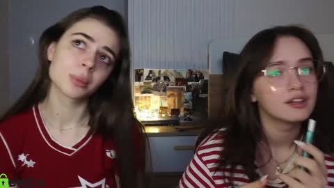 Snapshot of tiffany_loong chatting on January 22, 2025, 10:26 pm tiffany online show from January 22, 2025, 10:26 pm