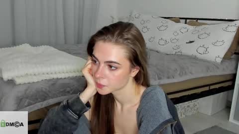 Snapshot of tiffany_loong chatting on February 21, 2025, 9:54 pm tiffany online show from February 21, 2025, 9:54 pm