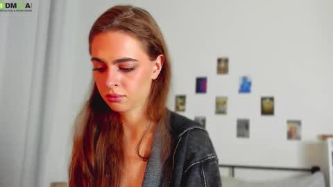 Snapshot of tiffany_loong chatting on September 16, 2025, 10:55 pm tiffany online show from September 16, 2025, 10:55 pm