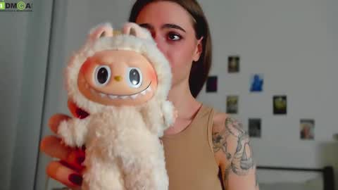 Snapshot of tiffany_loong chatting on October 16, 2025, 1:39 am tiffany online show from October 16, 2025, 1:39 am