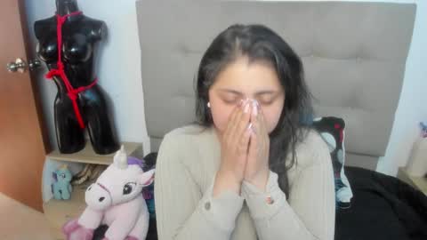 TiffanyAmazing online show from November 24, 2025, 12:38 pm