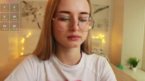 Tiffany online show from February 25, 2025, 10:37 am