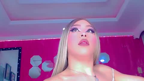 Snapshot of tiffanymackensyy69 chatting on November 8, 2025, 1:50 am tiffanymackensyy69 online show from November 8, 2025, 1:50 am