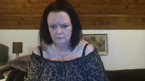 TiffanyMature online show from October 2, 2025, 10:50 pm