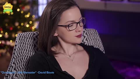 tiffanyriox online show from December 12, 2024, 2:59 am