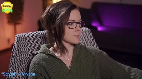 tiffanyriox online show from January 24, 2025, 2:49 am