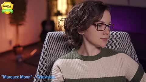 tiffanyriox online show from January 28, 2025, 2:53 am