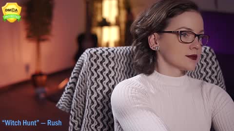 tiffanyriox online show from February 5, 2025, 5:52 am