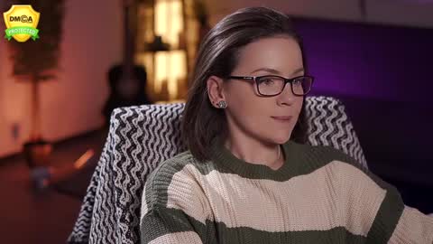 tiffanyriox online show from February 8, 2025, 6:01 am