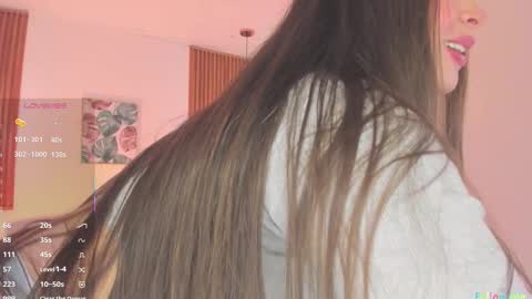 Tiffany online show from November 9, 2025, 1:31 pm