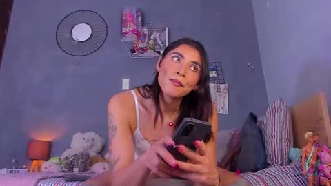                online show from November 8, 2025, 7:52 am