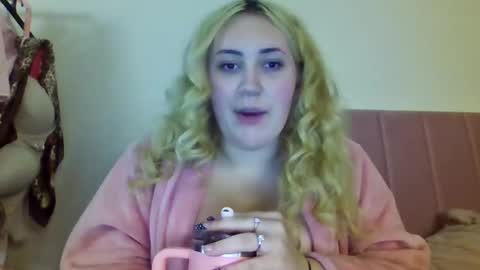 tigerlily online show from November 6, 2025, 7:42 am