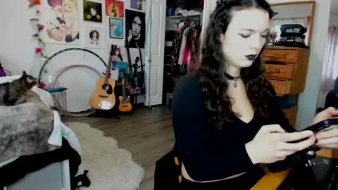 Snapshot of tiggerrosey chatting on March 11, 2025, 8:53 pm All my Links online show from March 11, 2025, 8:53 pm