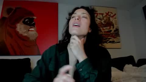 Snapshot of tiggerrosey chatting on October 28, 2025, 7:49 pm All my Links online show from October 28, 2025, 7:49 pm