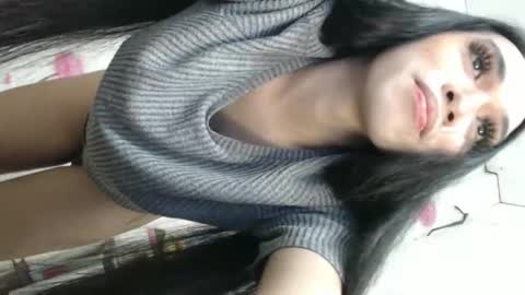 Snapshot of tijanafox chatting on December 20, 2024, 5:25 am Tijana online show from December 20, 2024, 5:25 am