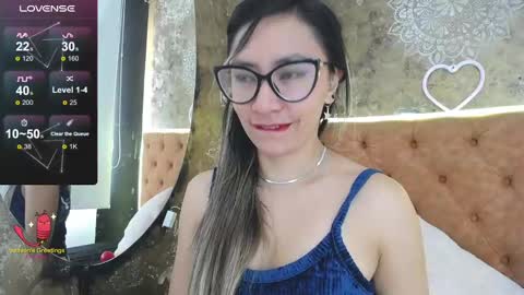 TILA TEQUILA online show from February 10, 2025, 12:50 pm