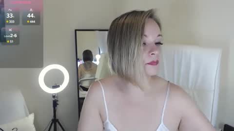 Tilly online show from January 31, 2025, 2:07 pm