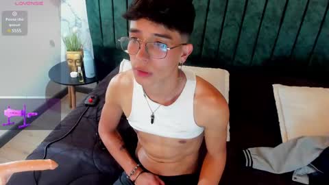 Snapshot of tim__fox chatting on January 24, 2025, 8:11 pm Tim Fox online show from January 24, 2025, 8:11 pm