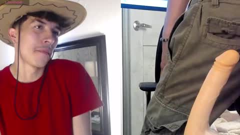 Snapshot of tim__fox chatting on September 21, 2025, 12:51 pm Tim Fox online show from September 21, 2025, 12:51 pm