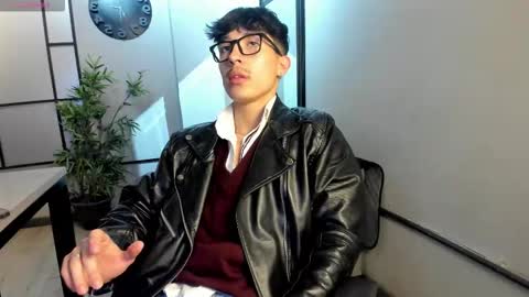 Snapshot of tim__fox chatting on October 18, 2025, 11:55 am Tim Fox online show from October 18, 2025, 11:55 am