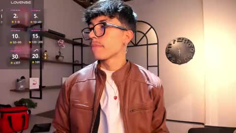 Snapshot of tim__fox chatting on October 27, 2025, 11:58 am Tim Fox online show from October 27, 2025, 11:58 am