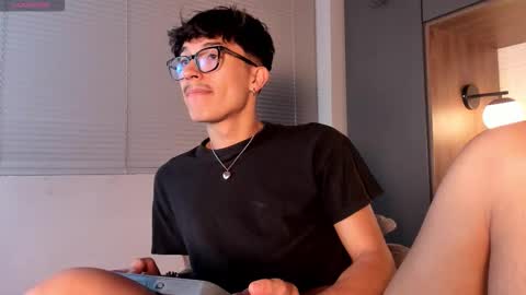 Snapshot of tim__fox chatting on November 7, 2025, 12:16 pm Tim Fox online show from November 7, 2025, 12:16 pm